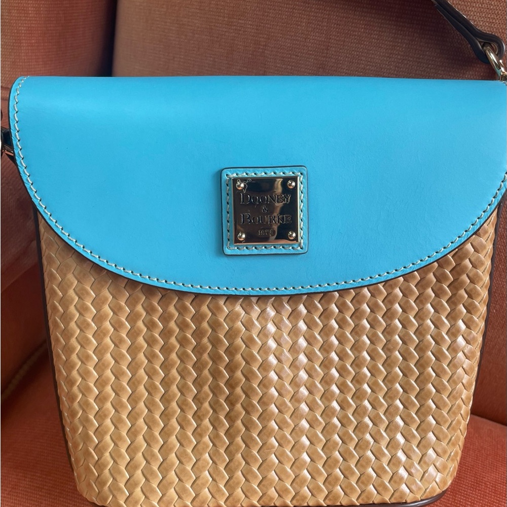 Dooney & Bourke Blue and Tan Woven Crossbody Bag Binocular